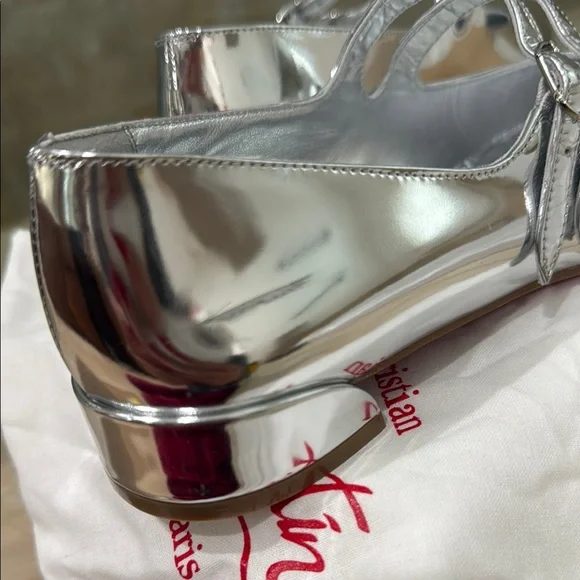 Christian Louboutin Silver Heels Luxury Elegance - Picture 6 of 7